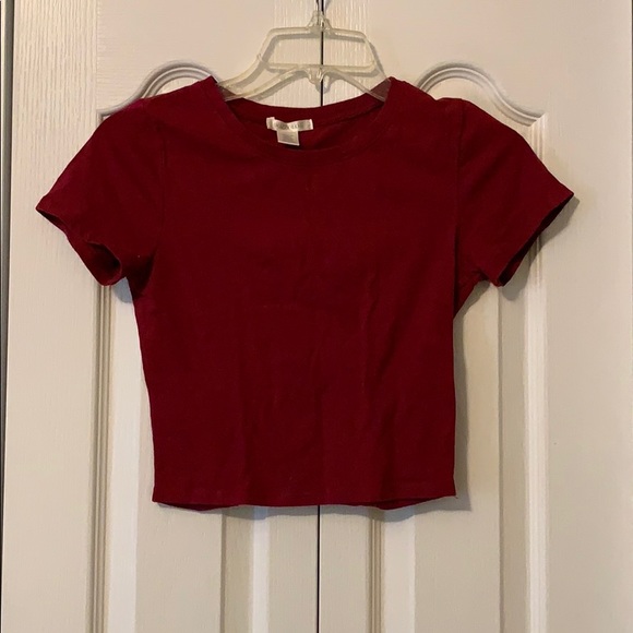 Crop top - Picture 1 of 1